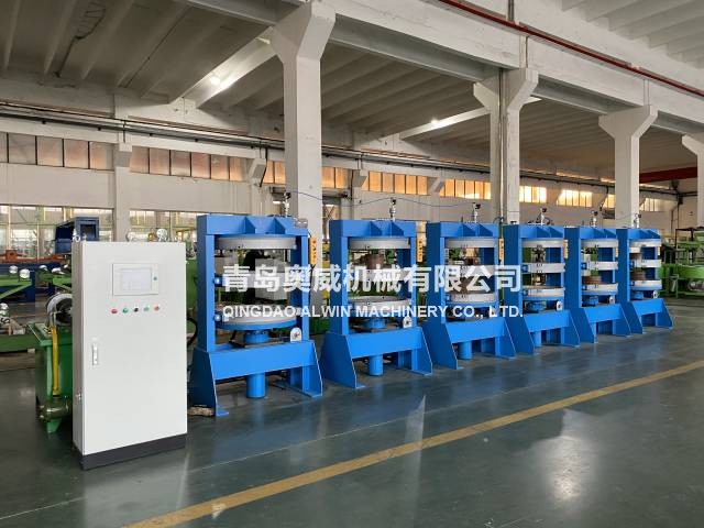 液壓內(nèi)胎硫化機(jī)(雙層)